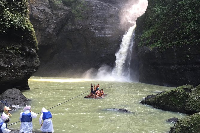 Private Tour: Amazing Taal Volcano & Pagsanjan Falls Tour (2in1) - Going behind the waterfall