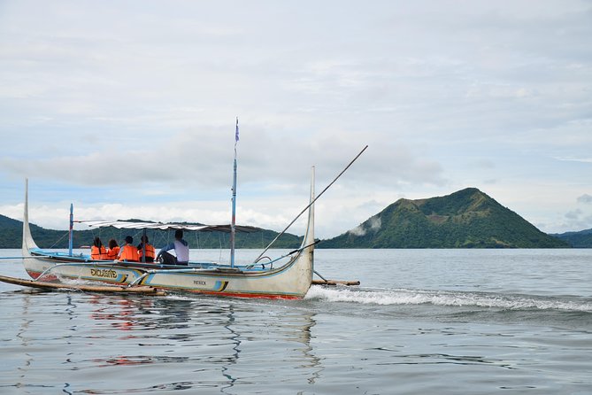 Private Tour: Tagaytay Midlands & Taal Volcano Boat Ride - The 5:30 a.m. Pickup and Drive to Tagaytay