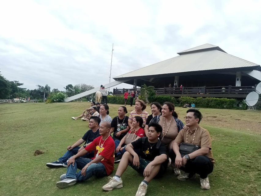 Puerto Princesa; Half day City tour - Choosing a souvenir with a local connection