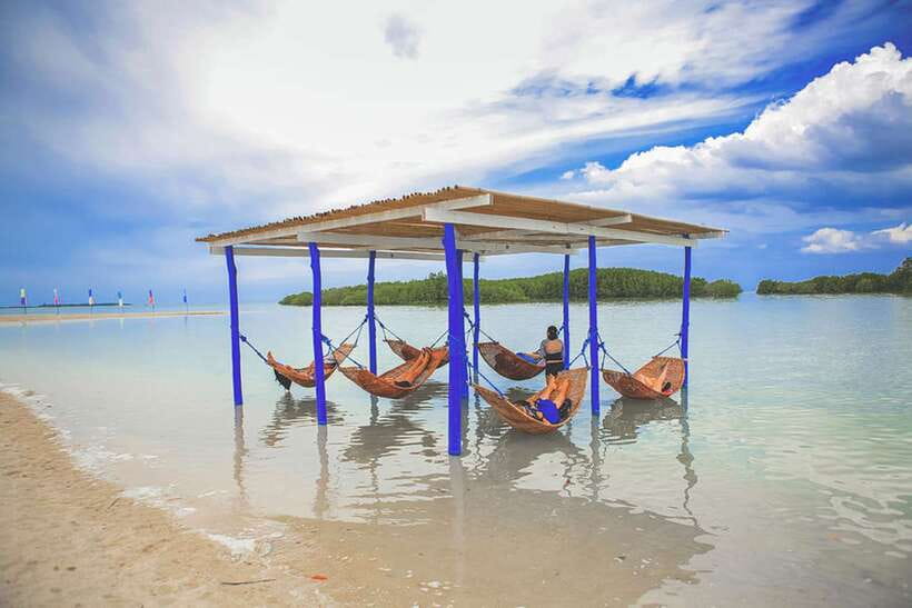 Puerto Princesa: Honda Bay Island Hopping & Optional Massage - Key points to know before booking