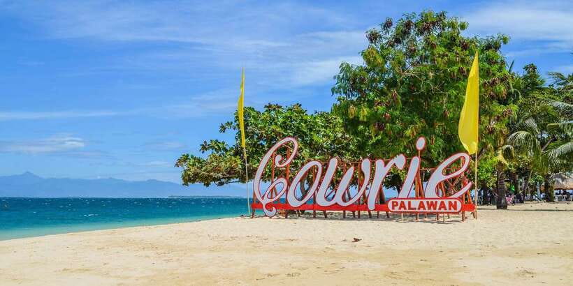 Puerto Princesa: Honda Bay Island Hopping & Optional Massage - Cowrie Island, the best place to settle in