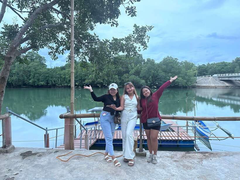 Puerto Princesa: Iwahig Firefly Watching & River Cruise - A short look around the Iwahig area