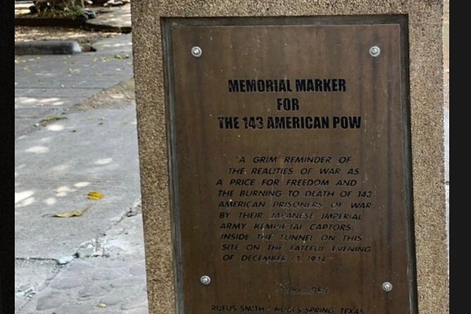Puerto Princesa Palawan Historical Tour - Plaza Cuartel: a difficult but important stop