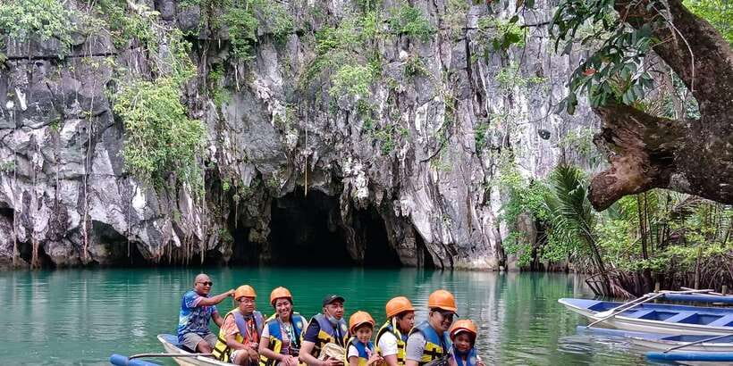 Puerto Princesa Underground River Tour in Palawan - What to pack for a wet, early day