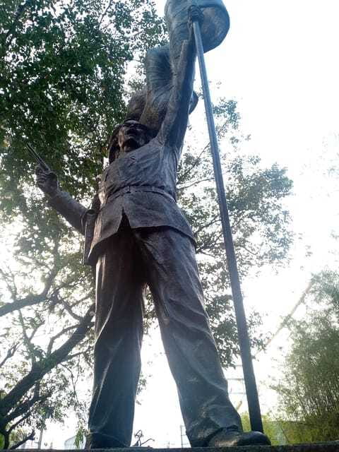 Revolutionary Tour of Manila - General Luna Street and stories of the Philippine-American War