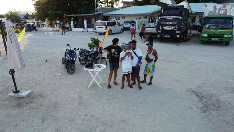 SIARGAO TRI-island DAKU/NAKED/GUYAM free drone/lunch - Starting in General Luna and reaching the boat