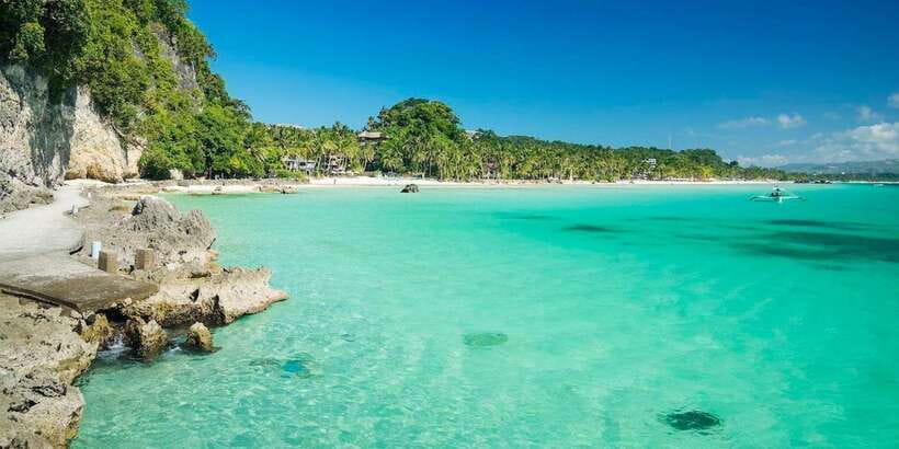 Soar & Explore: Boracay Parasailing + Island Hopping - Who will get the most from this tour