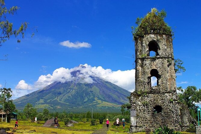 Ultimate Full Day Albay Bicol Philippines Tour with Mayon Skyline - Quituinan Ranch and Sumlang Lake
